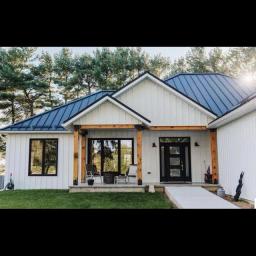 14B Construction, Inc. specializes in metal roofing, siding, and exterior restoration with over a decade of experience in Texas.
