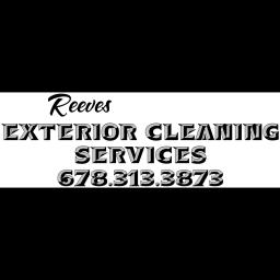 Family-owned exterior cleaning services in Winder, GA, specializing in pressure washing, gutter cleaning, and more.