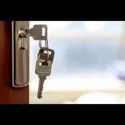 Mobile locksmith offering transparent services in Louisiana and experienced in residential and commercial locks.